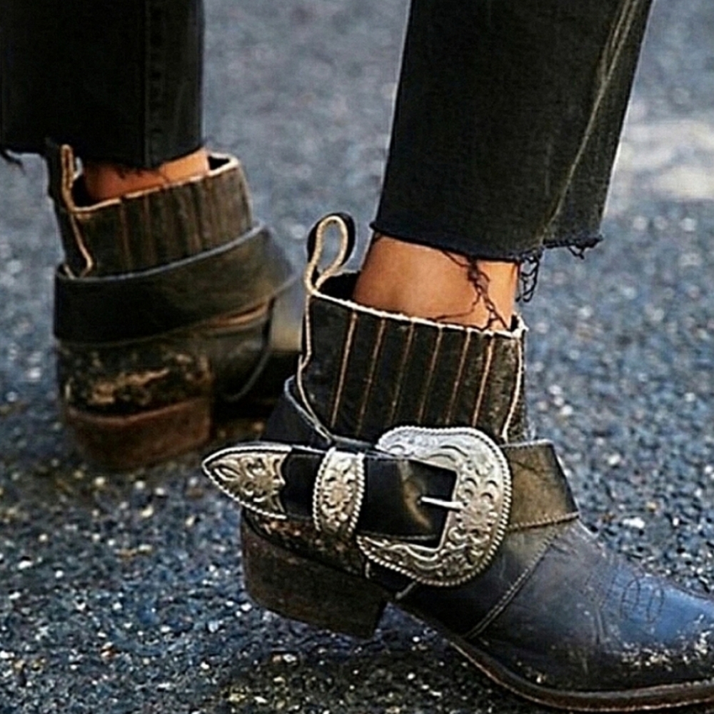 COPY - Matisse Understated Free People Black Distressed Bitchin Biker Boots Siz…